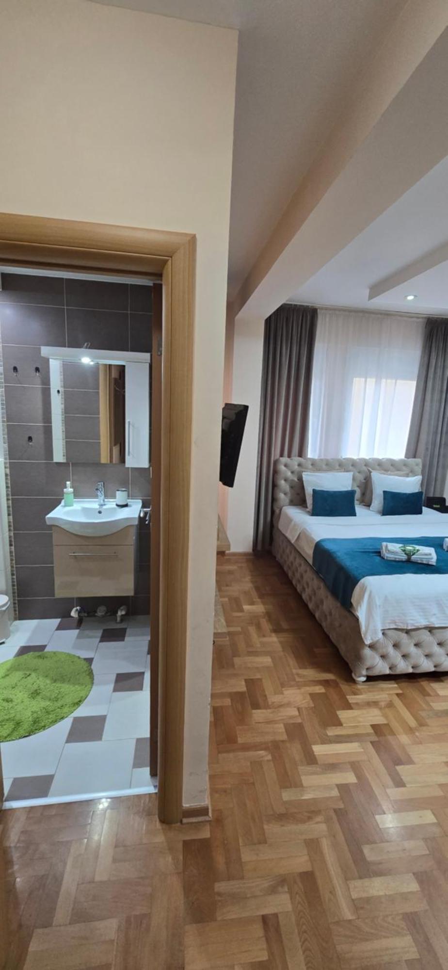 Design Apartment Business Lux 4 Star "Rio" Completely Business Lux Place In The City Center & Free Included Industry Optical Wifi & Netflix & Keyless Code Entry & Full Smart App & Kitchen & Washing Machine & Wide Terrace & Secure 2 Parking Place Cuprija Ngoại thất bức ảnh